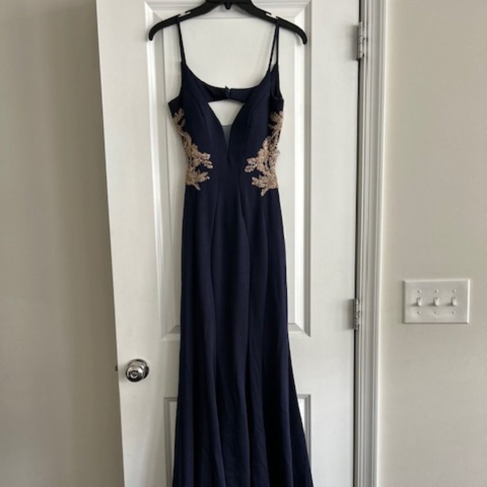 Prom Dress Navy blue size 2 gold leaf detail